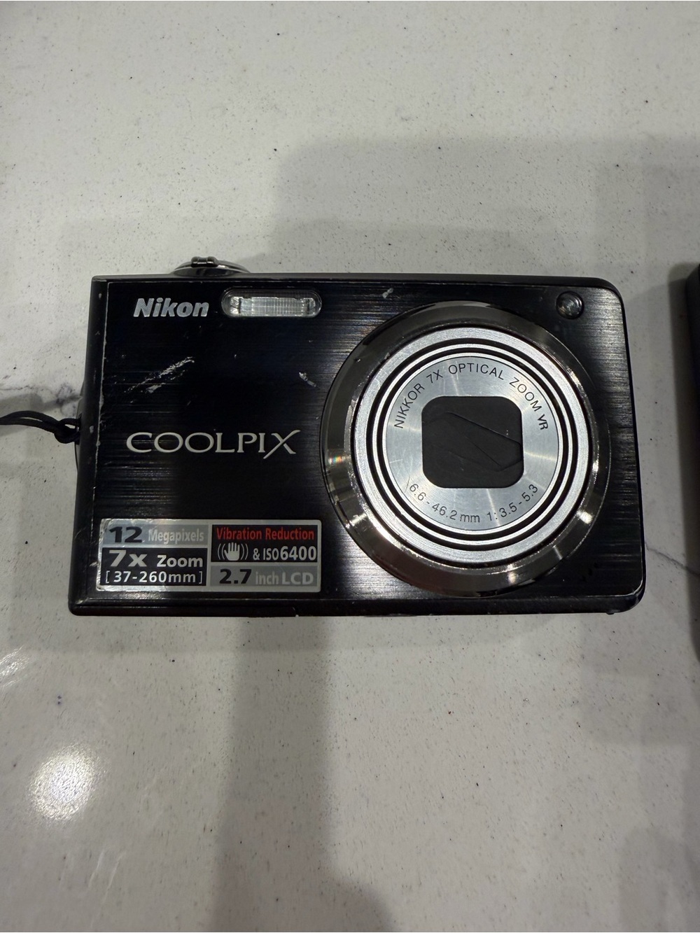 Nikon COOLPIX S630 12.0 MP Digital Camera